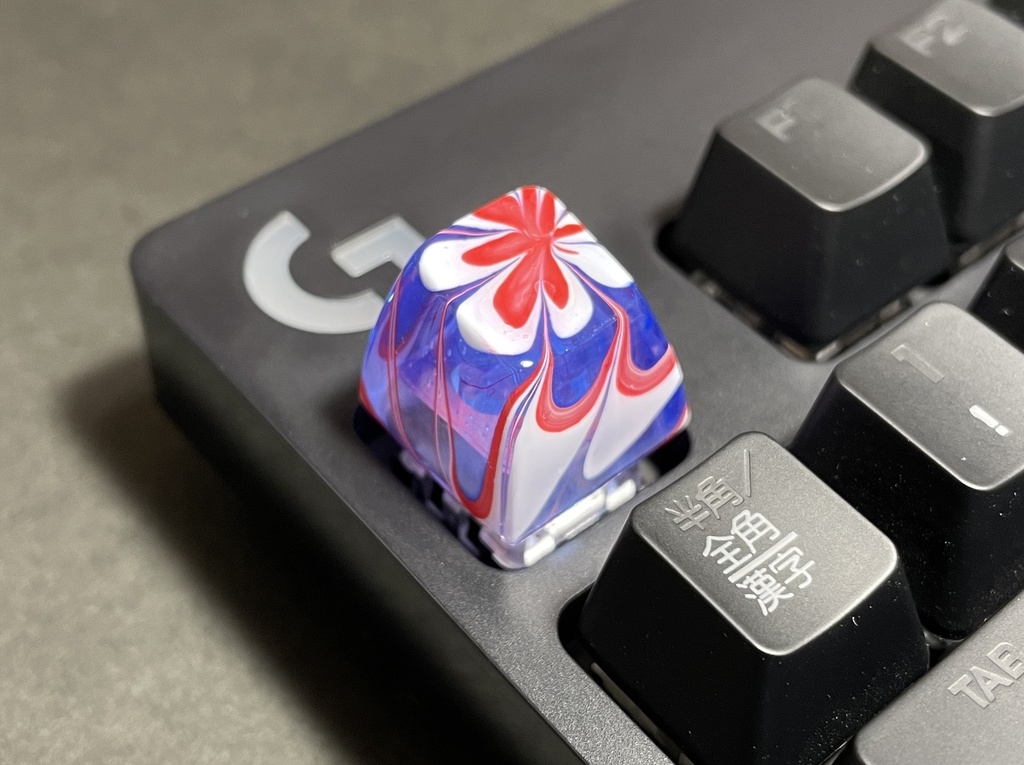 トリコマーブルキーキャップvol.1_R2(白、赤、青)