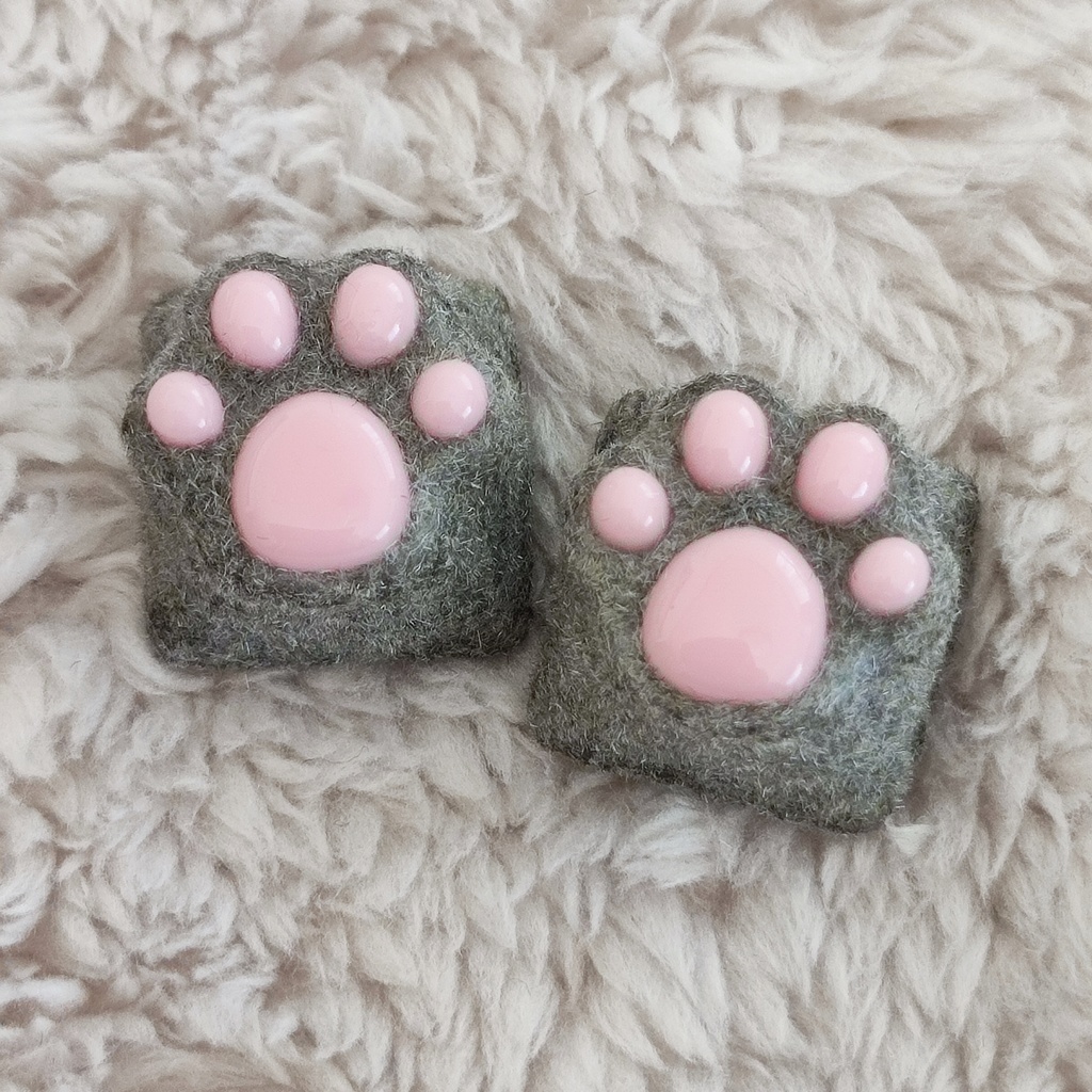 もふもふ肉球キーキャップ