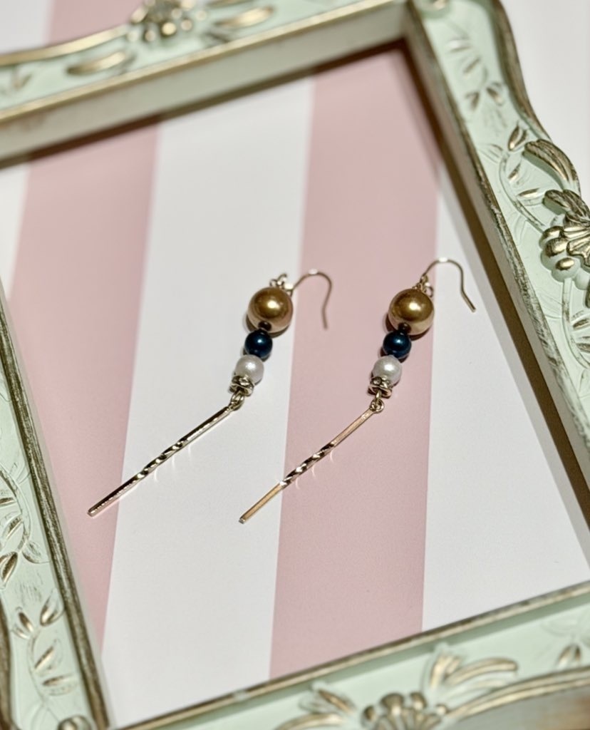 天都己一愛 ピアス/イヤリング