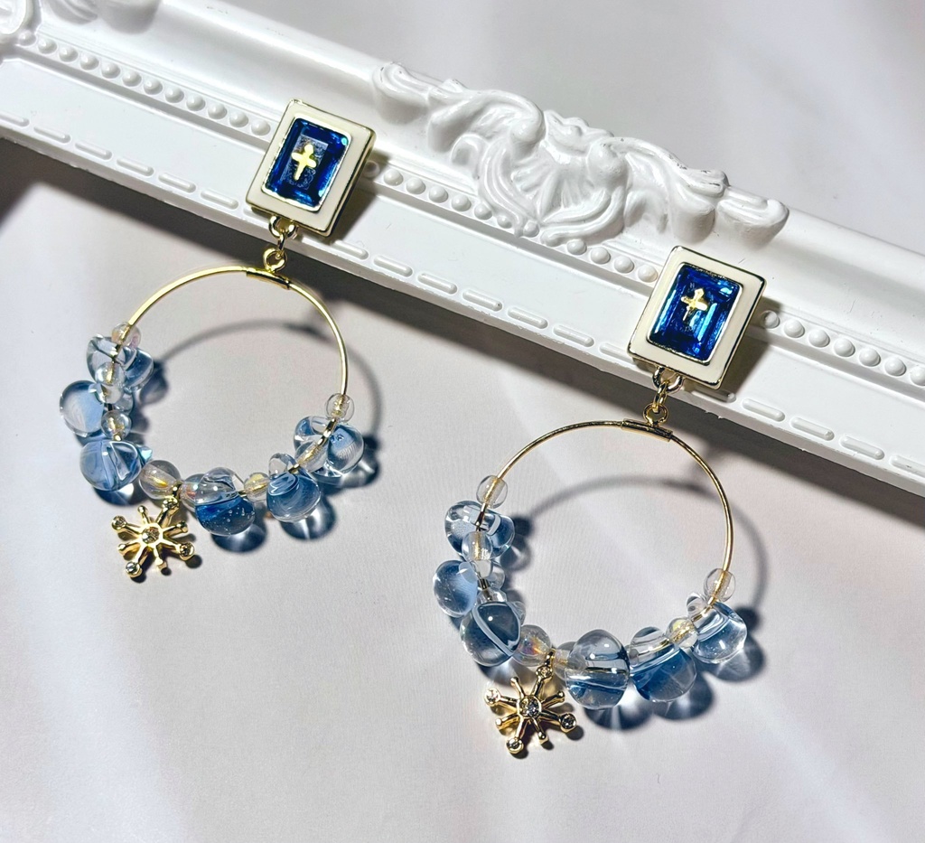 NIKKE ヘルム イメージピアス