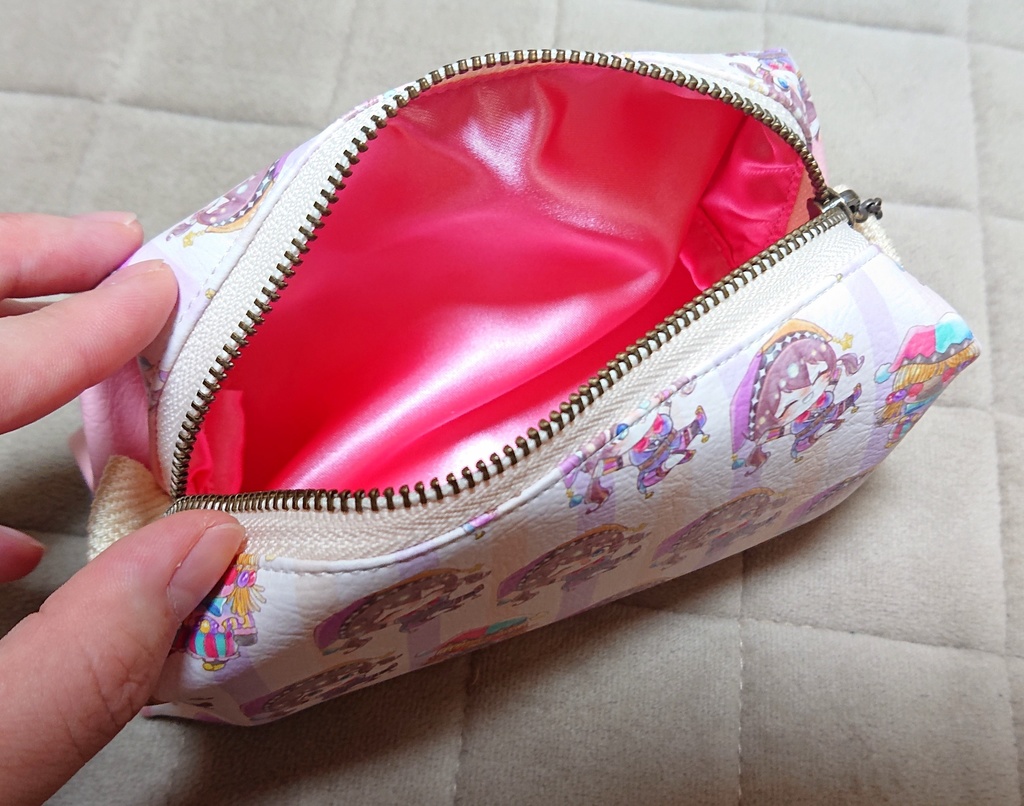 メギド72 ニバスポーチ