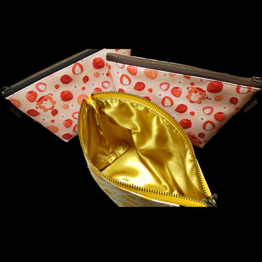 フォゼ尾ちゃん×くだものポーチ【三角ポーチ】