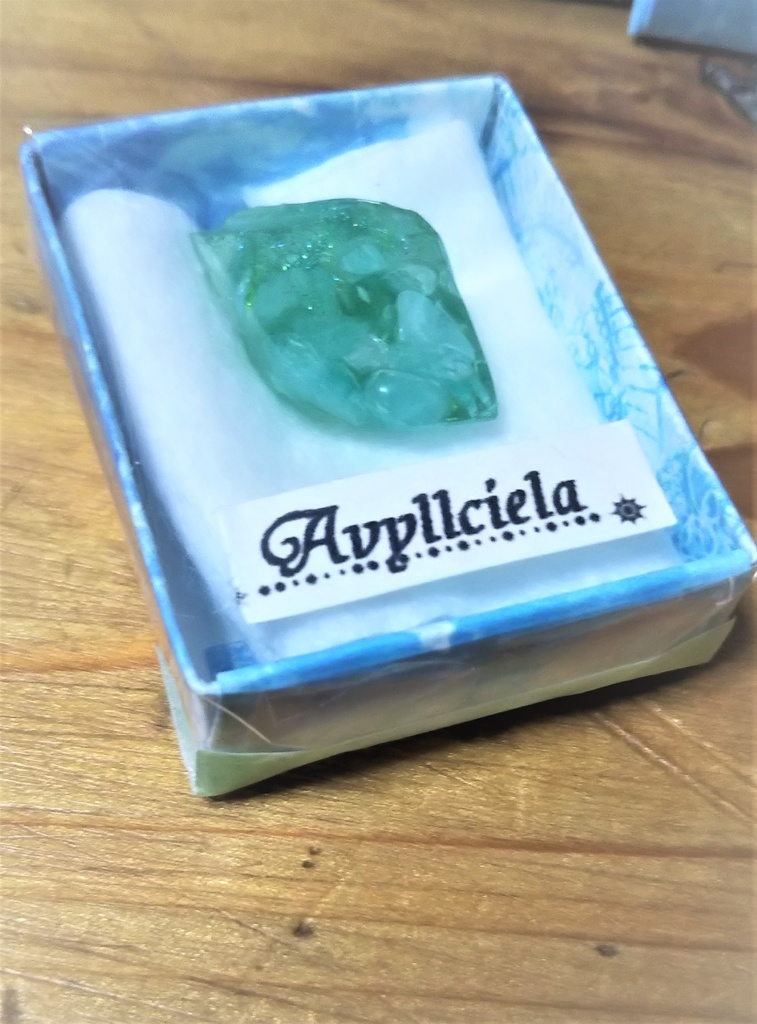 【S.H様専用】鉱石コレクション『OthIA Fragments』【鉱石風レジン】