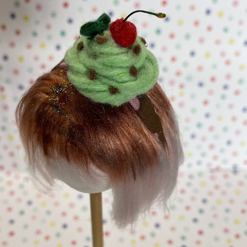 ねんどろいど　カチューシャ　チョコレート