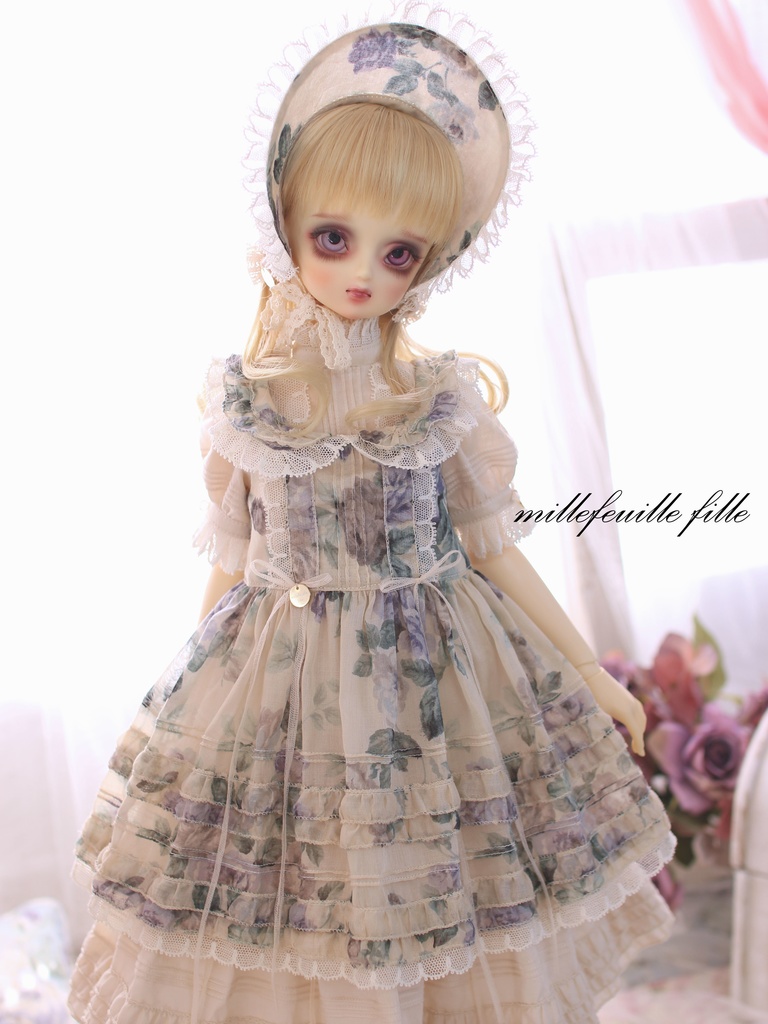 ブルーローズタルト