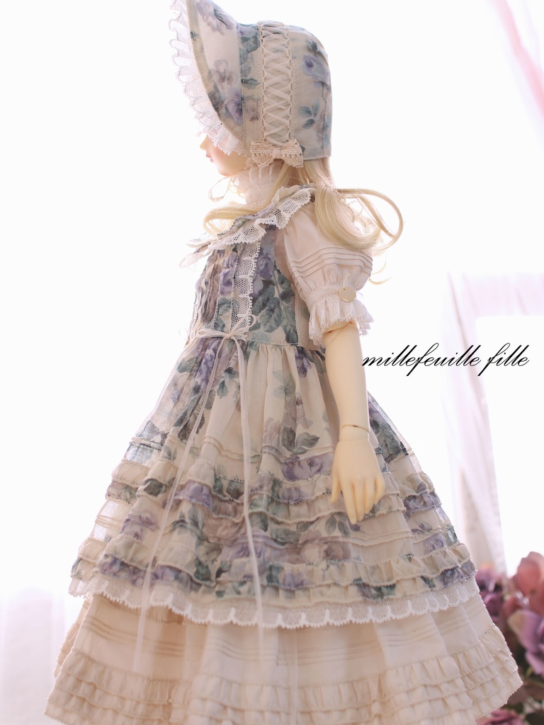 ブルーローズタルト