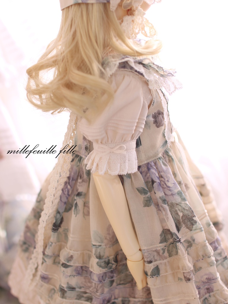 ブルーローズタルト