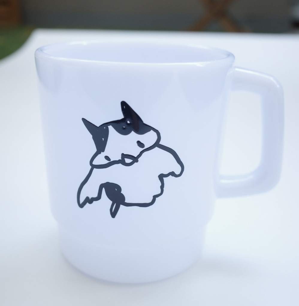 プラスチックマグカップ