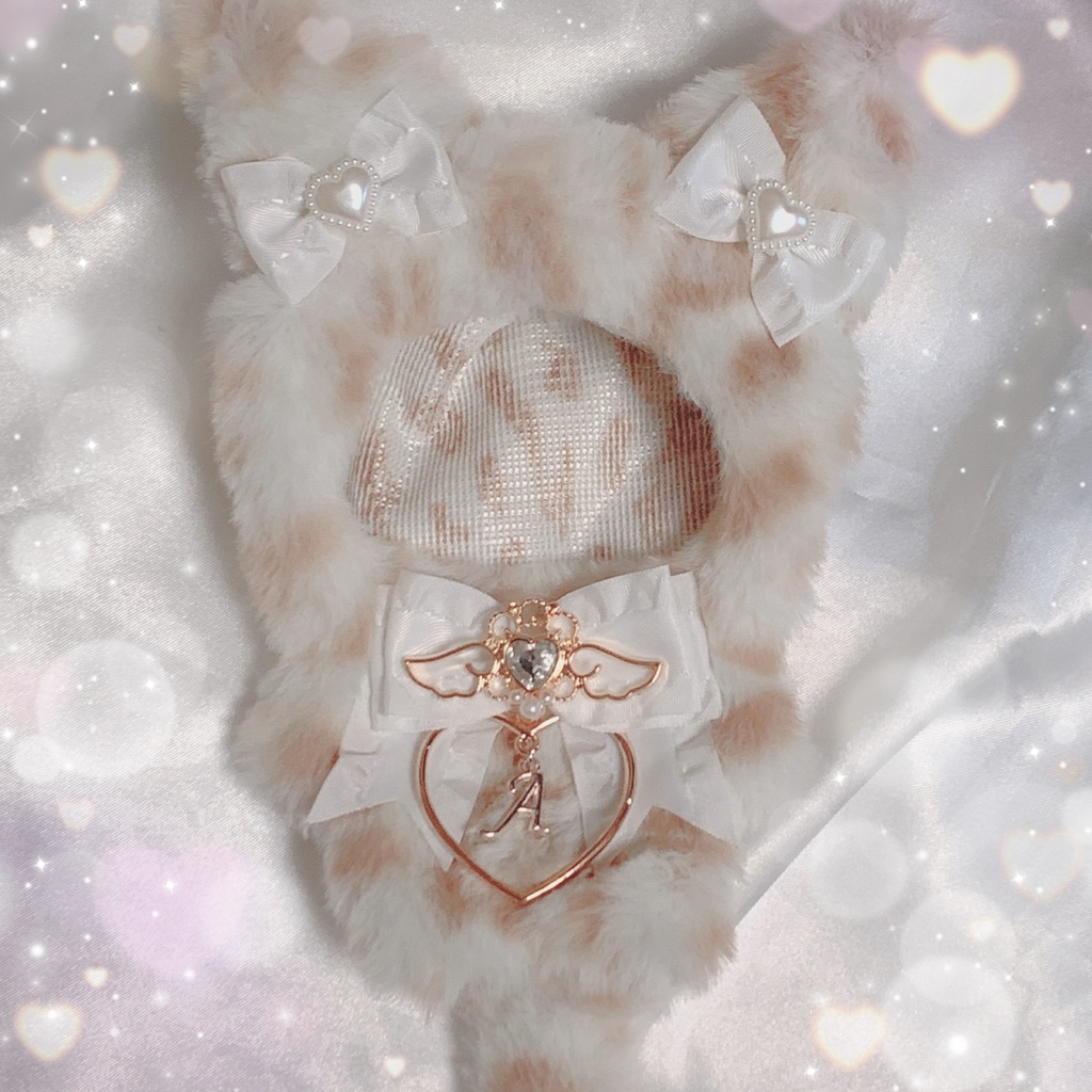 夢かわホワイトにゃんこ^・·̫・̥ฅ♡ ぬい服♡ 着ぐるみ♡