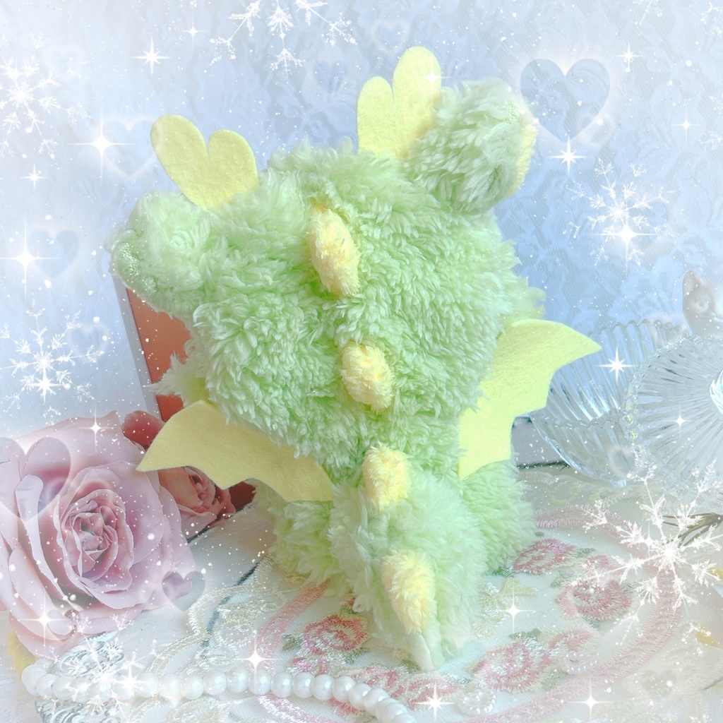 ハイタッチ もふもふ ドラゴン ☆*゚ ぬい服♡