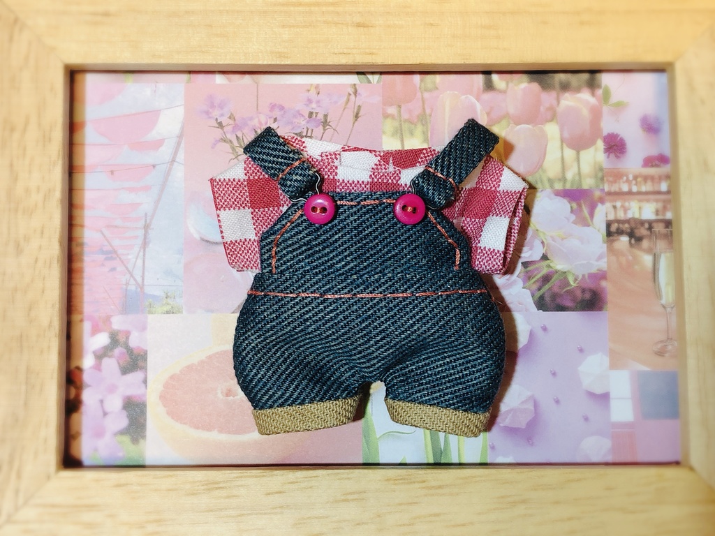 ケツが光るサロペット