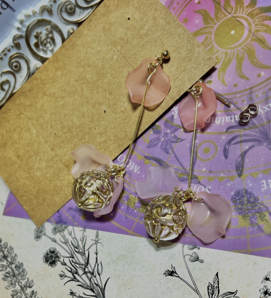 夜の標本箱「月果(ツキノミ)」