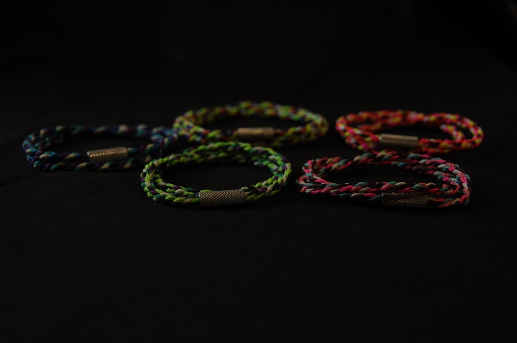 コードブレスレット