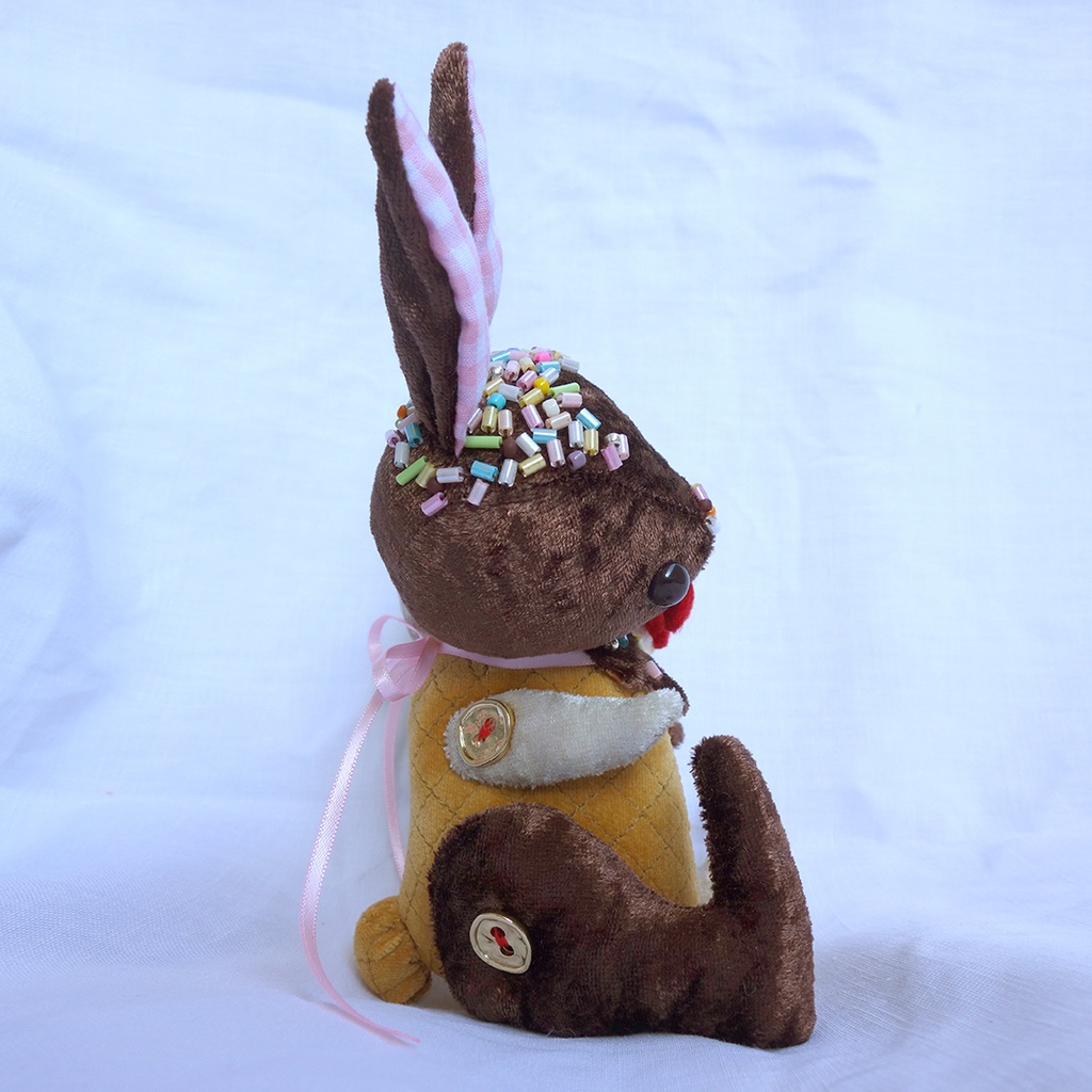 “アイスクリンなふたごのうさぎ” チョコレートとバニラ 個展「理想の部屋」