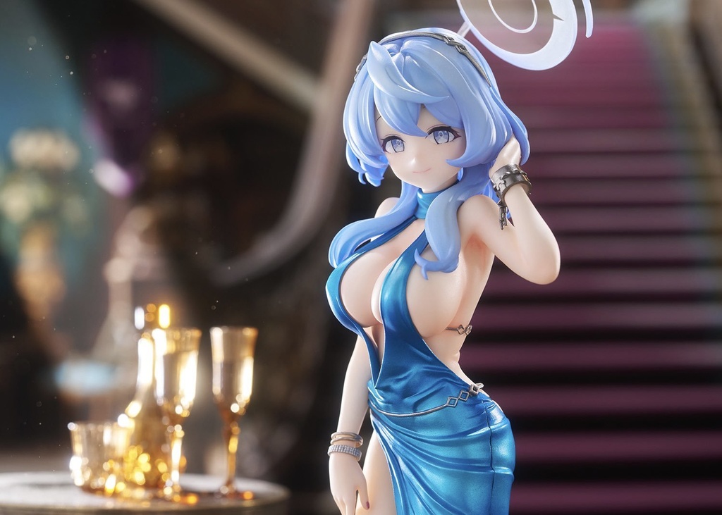 ブルーアーカイブ アコ1/7ドレスver. 未塗装未組み立てガレージキット(フェイスパーツ2種付属)