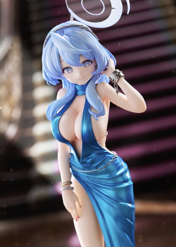 ブルーアーカイブ アコ1/7ドレスver. 未塗装未組み立てガレージキット(フェイスパーツ2種付属)