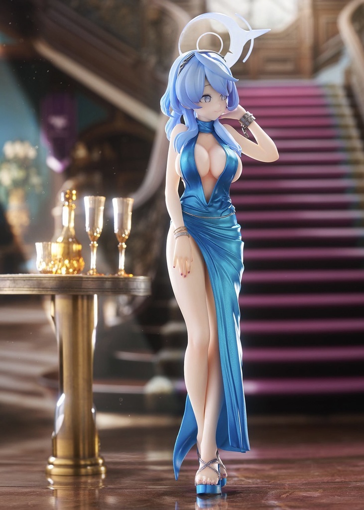 ブルーアーカイブ アコ1/7ドレスver. 未塗装未組み立てガレージキット(フェイスパーツ2種付属)