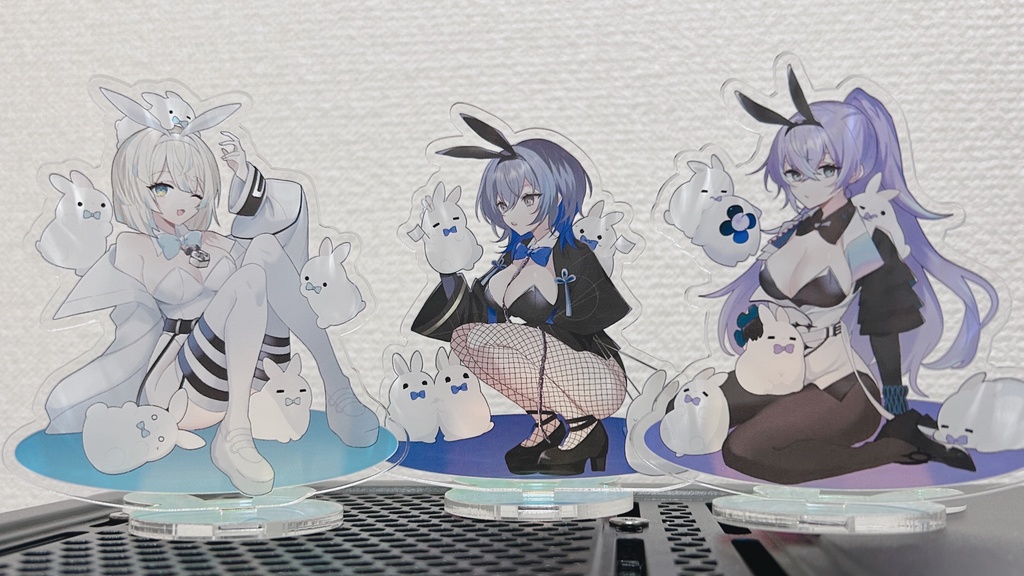 うさぎとHWB【非公式アクリルスタンド】