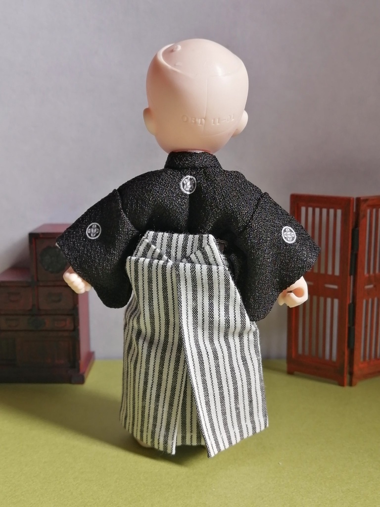 本格 男性用 黒紋付羽織袴 一式セット(オビツ11size)