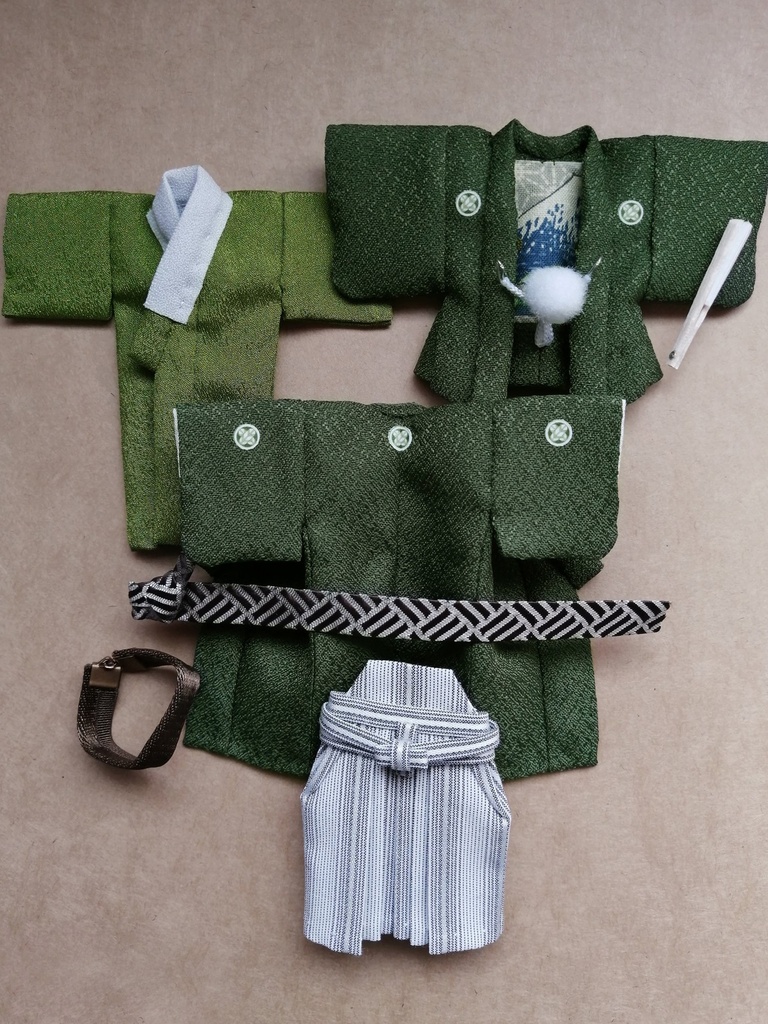 本格 男性用 色紋付羽織袴 一式セット(オビツ11size)