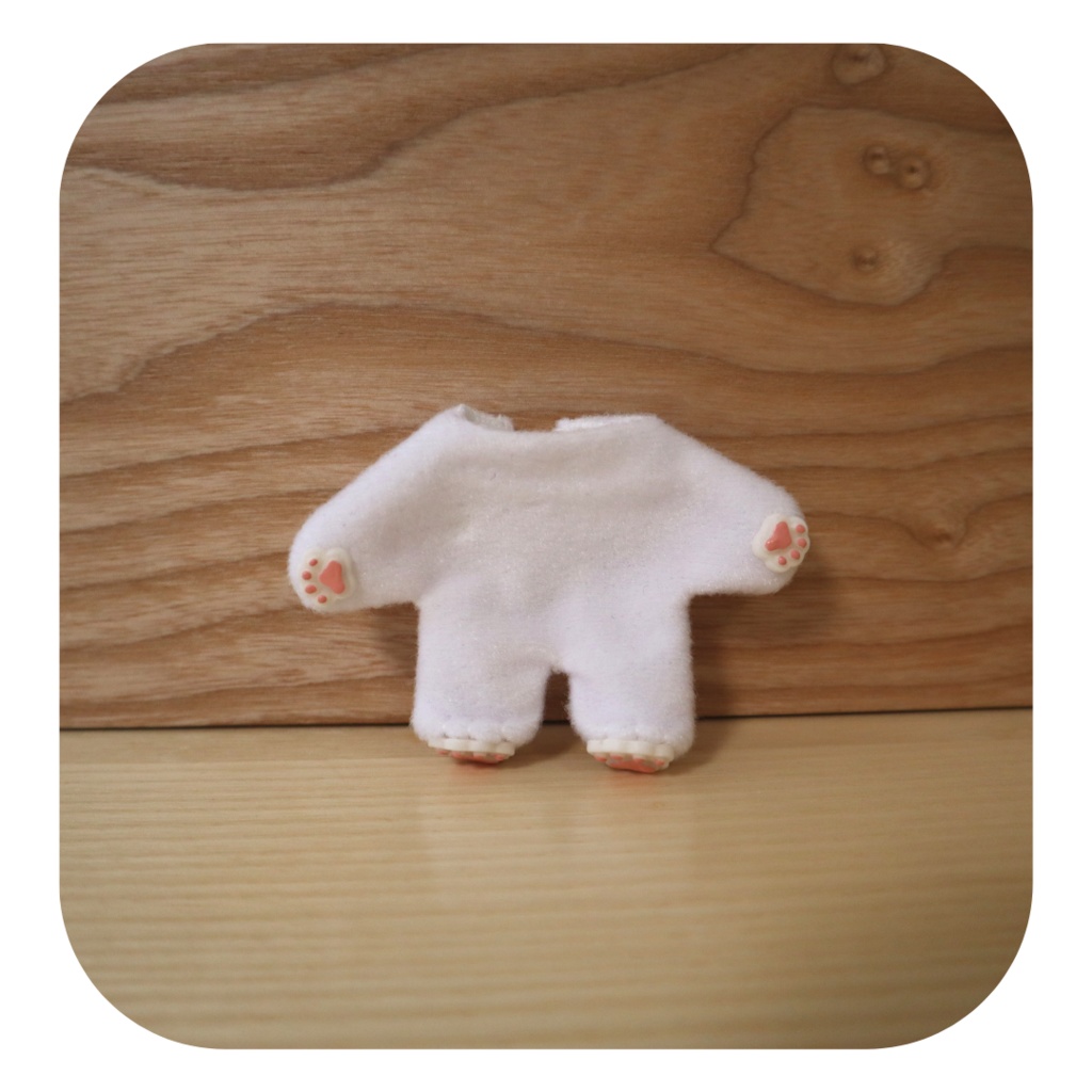 【2/26(日) 11時〜 通販分】にくきゅうタイツ