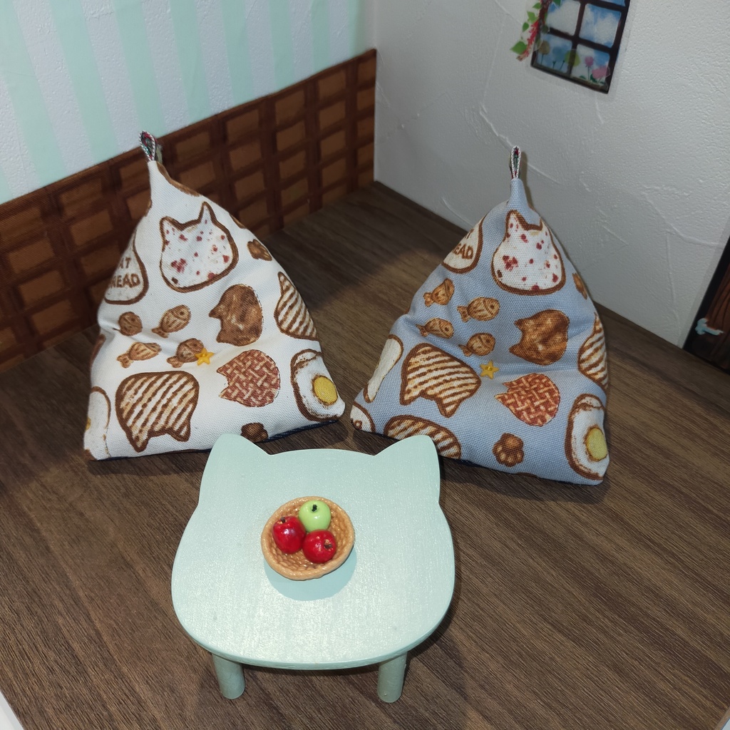 【2/26(日) 11時〜 通販分】アニマルテーブル(りんご付き)