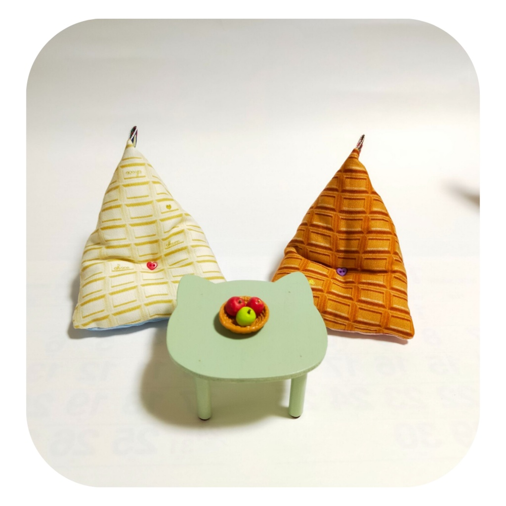 【2/26(日) 11時〜 通販分】アニマルテーブル(りんご付き)