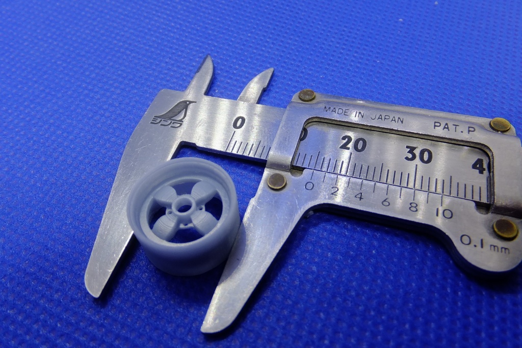 汎用 1/24 13インチ BREMag風ホイール 4本