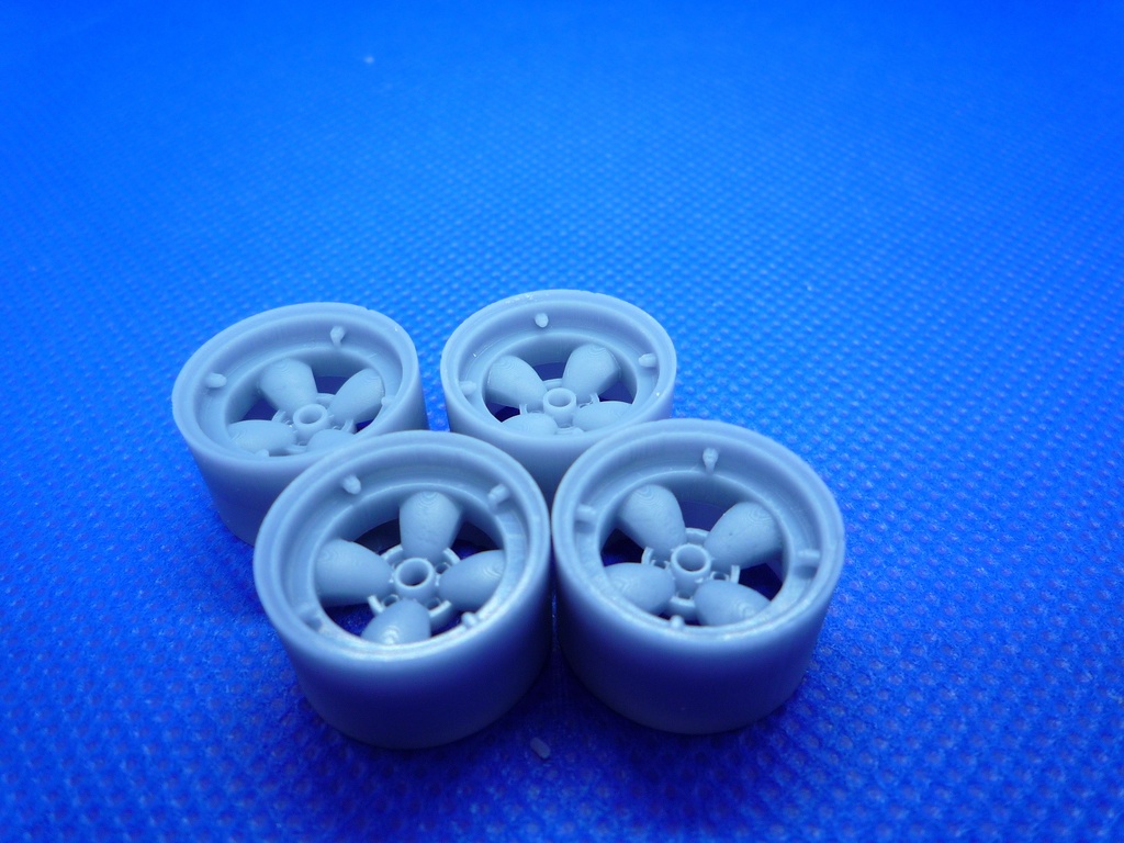 15インチ Gotti Mag(ゴッティ マグ)風ホイール