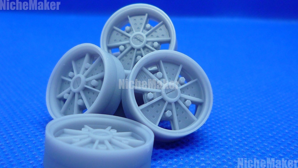 タミヤVWビートル対応 BRM風ホイール