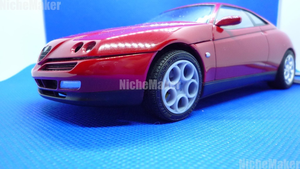 タミヤ 1⃣/24 アルファロメオ GTV対応 純正GTA風ホイール