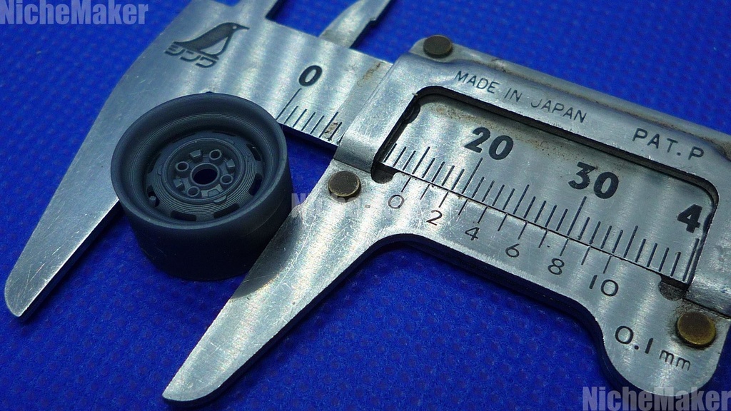 汎用 13インチ 鉄ホイール(鉄チン) 旧車 競技車 用