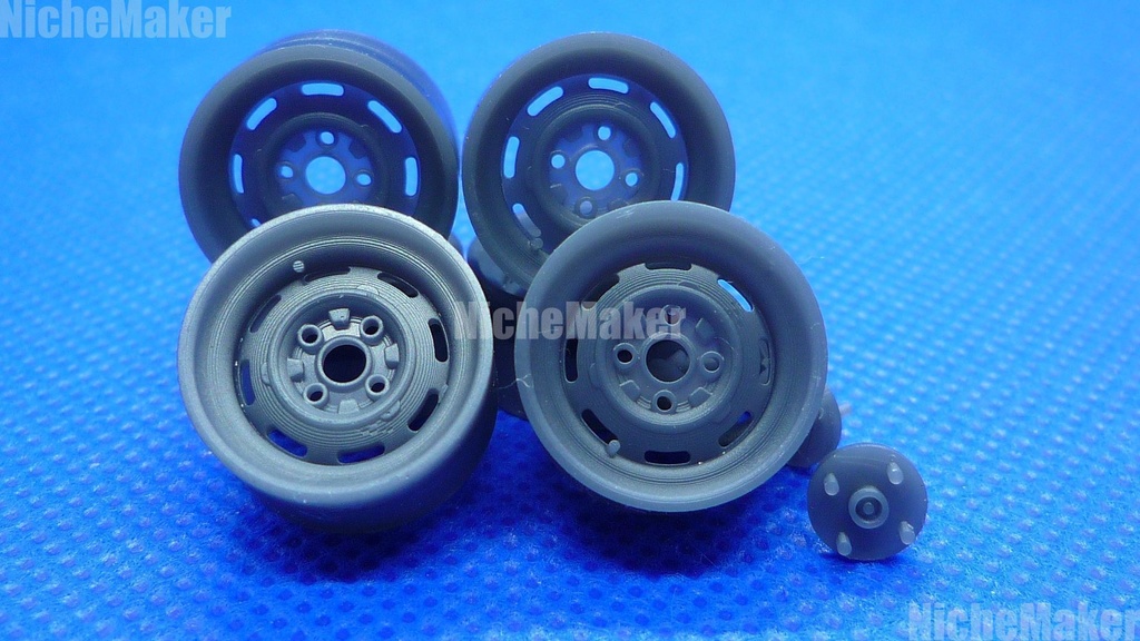 汎用 13インチ 鉄ホイール(鉄チン) 旧車 競技車 用