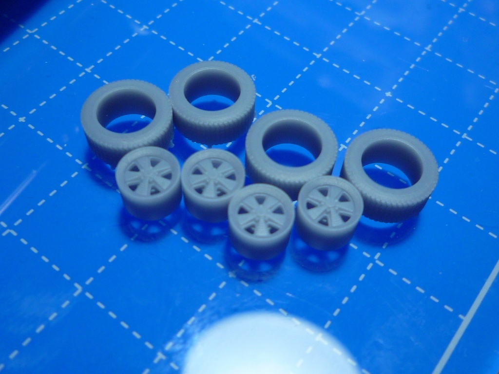 特注品 　フックス