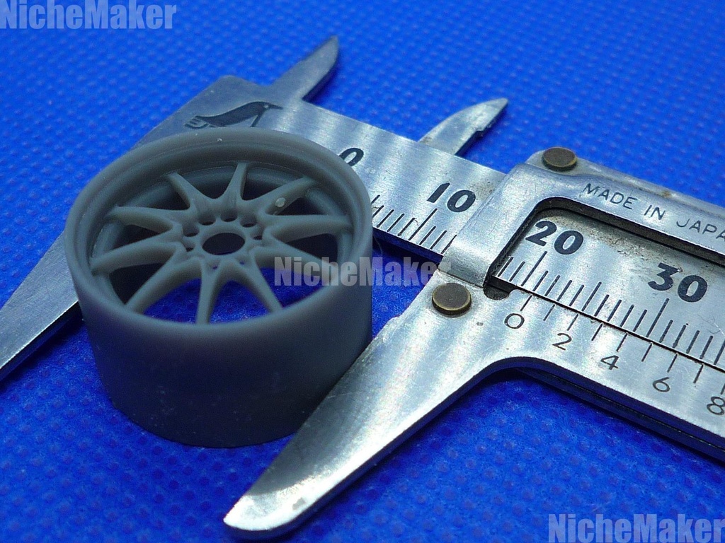 汎用 1/24 改造用ホイール ディスク付き