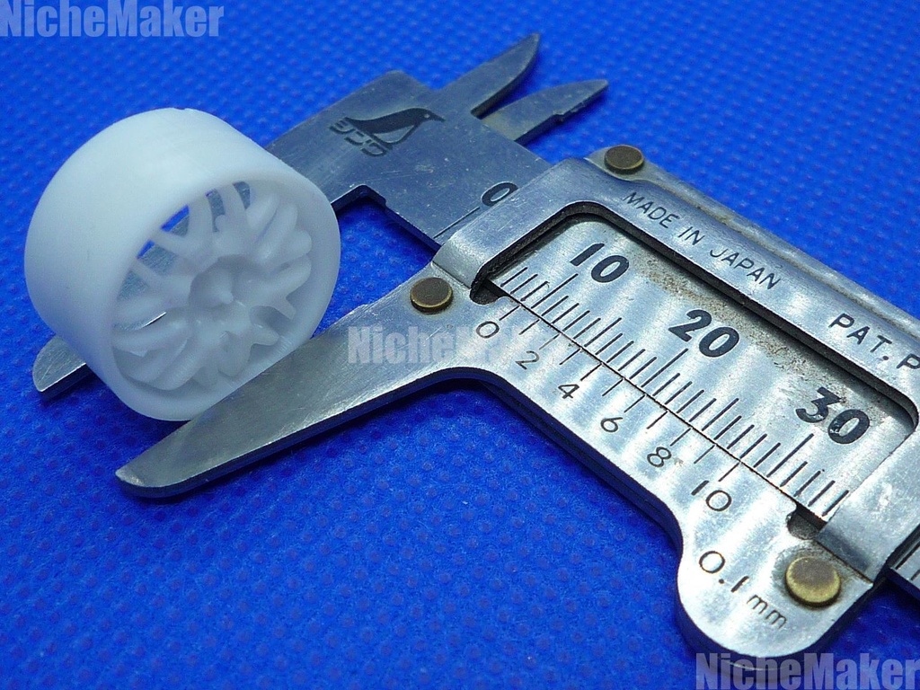 汎用 1/24 旧車FFメッシュホイール レーシングスパルコ風