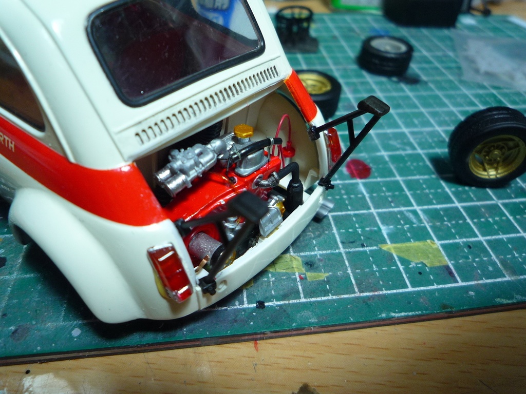 汎用 1/24 FIAT500D エンジンフード跳ね上げヒンジ&アバルトタイプハンドル