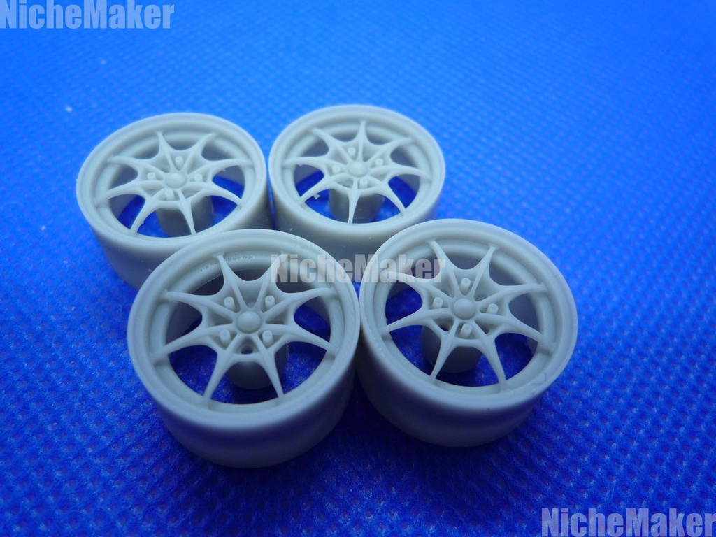 フジミ 1/24 DC2 インテグラ対応 ダウンサスキット&ホイール