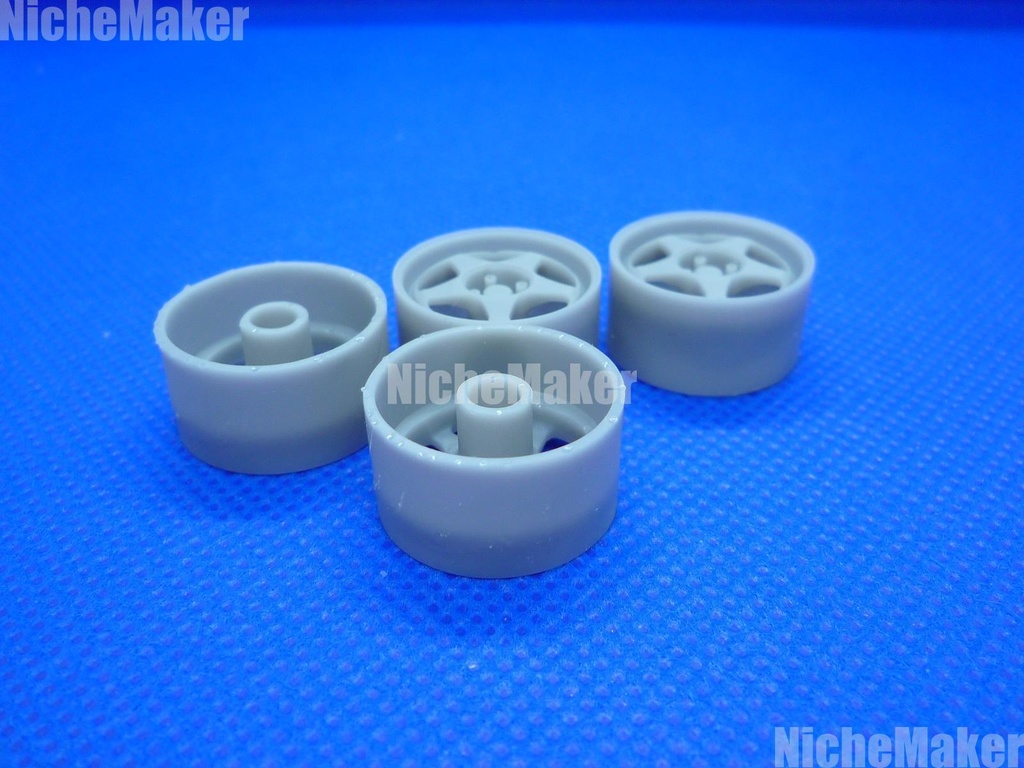 汎用 1/24 17インチ相当 SPOON SW388 風ホイール