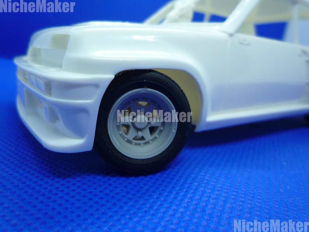 タミヤ 1/24 ルノー5ターボ対応ホイール タイプ073