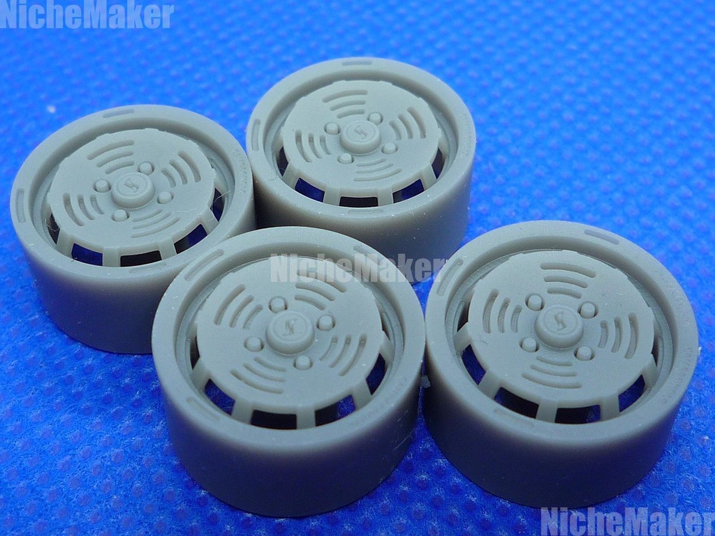 1/24 14インチ相当 日産系ホイール (スカイラインR30 純正オプション カンパニョーロ風)