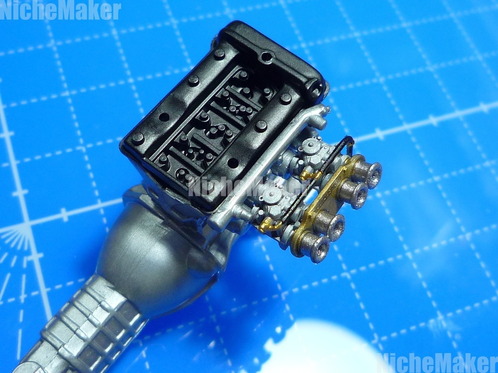 タミヤ 1/24 AlfaRomeo GTA用 レーシングキャブ&パイピングがちょっと楽になりそうなデスビセット