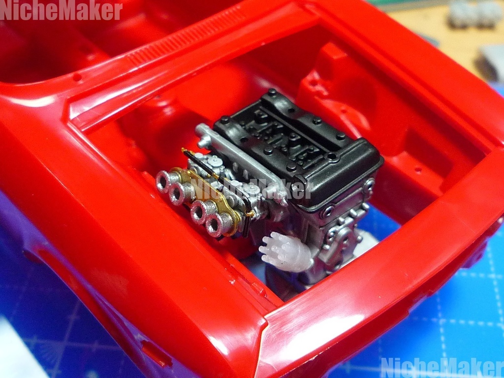 タミヤ 1/24 AlfaRomeo GTA用 レーシングキャブ&パイピングがちょっと楽になりそうなデスビセット