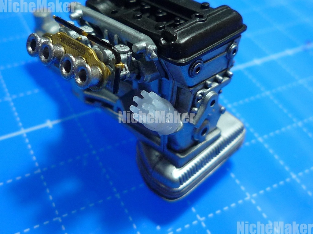 タミヤ 1/24 AlfaRomeo GTA用 レーシングキャブ&パイピングがちょっと楽になりそうなデスビセット