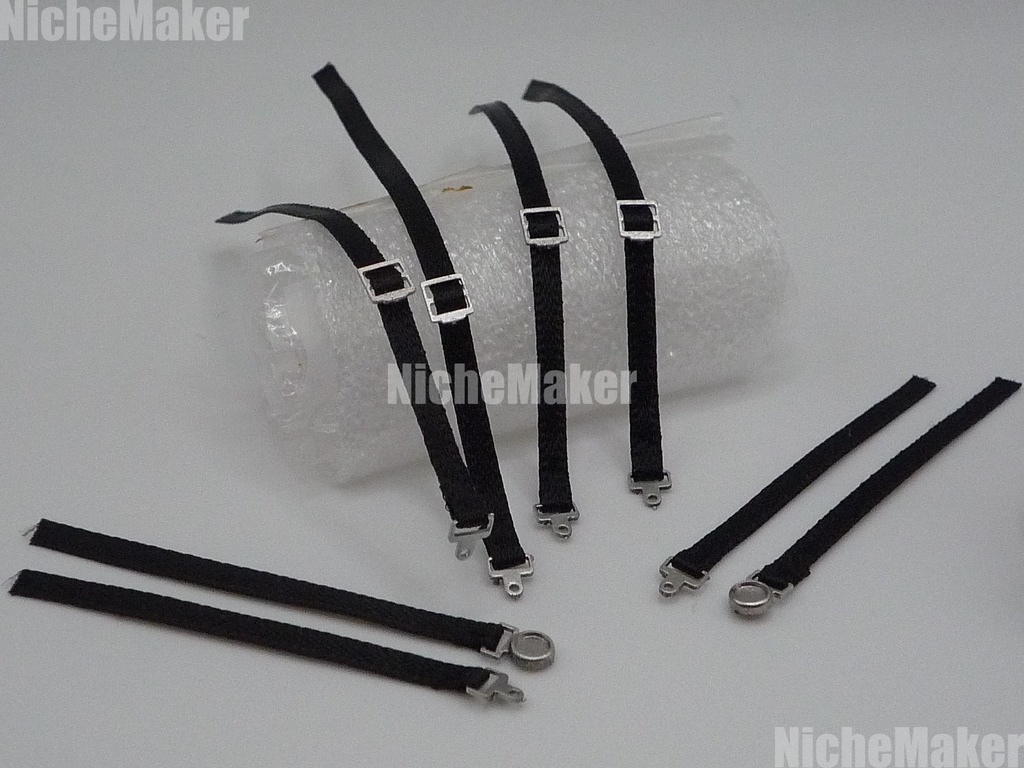 汎用 1/24サイズ シートに取付けるだけ!組立済みシートベルトセット!