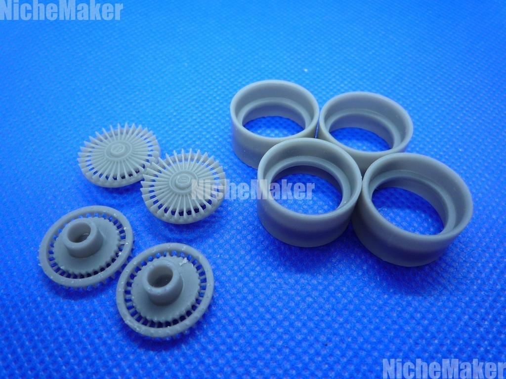 汎用 1/24 17インチ相当 Work EMITZ風 ホイール