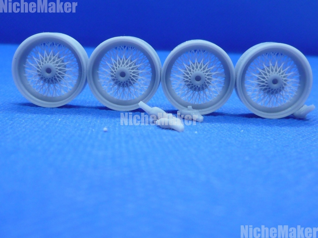 タミヤ 1/24 JAGUAR Mk2対応 ワイヤーホイール。