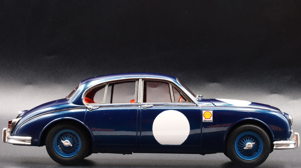 タミヤ 1/24 JAGUAR Mk2対応 ワイヤーホイール。