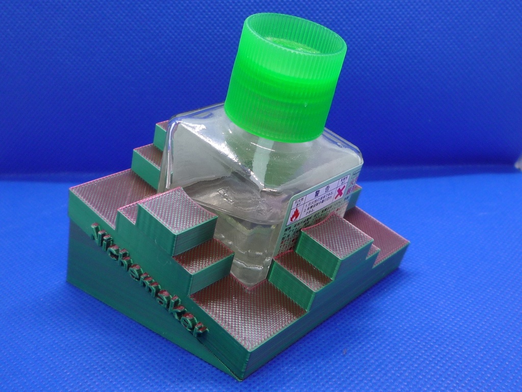 タミヤ角瓶・クレオス丸瓶 対応 転倒防止ホルダーゴージャスタイプ