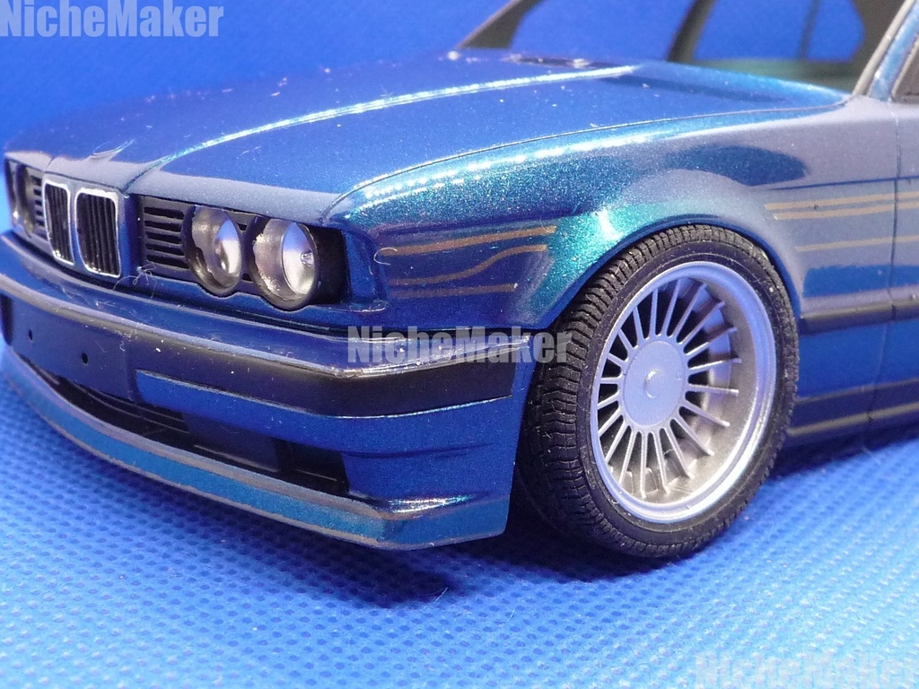 フジミ 1/24 BMW 5シリーズ(E34) 対応 フィンタイプホイール 19インチ